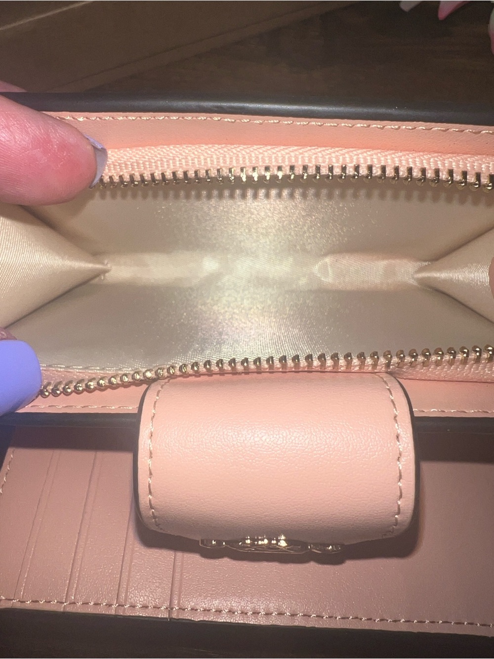 New COACH Medium Corner Zip Wallet In Pretty Signature Canvas - Picture 6 of 10